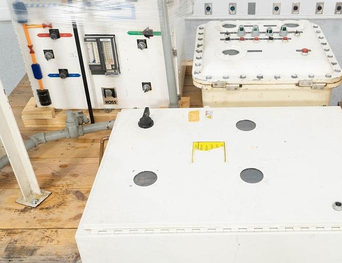 Used 10 GALLON ROSS TRIPLE SHAFT MIXER - MODEL PVM-10 - S/S - VACUUM - JACKETED