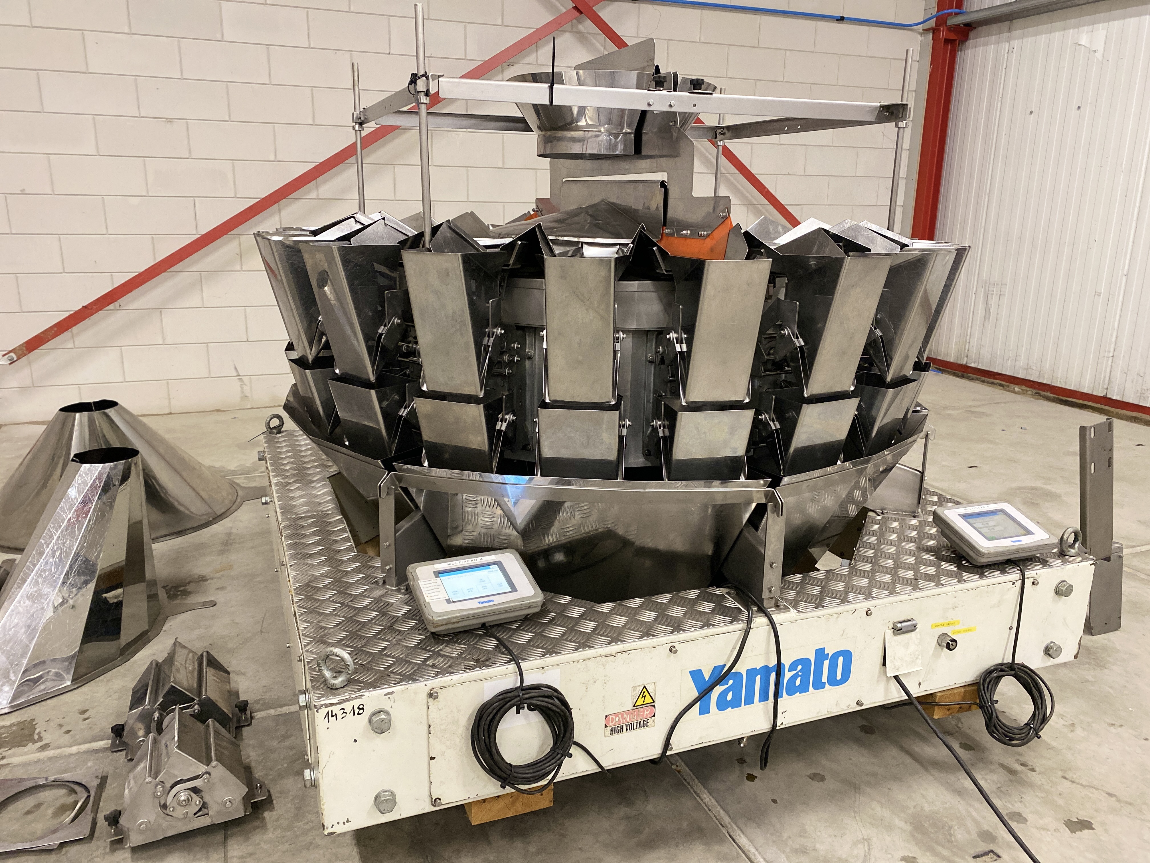 Used 2011 Yamato 20 heads Multihead weigher, 2 x 10