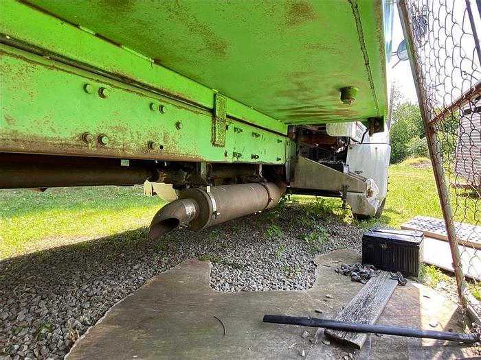 Used 1994 Freightliner 2000 Gallon Flat Bed Water Tank