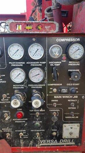 Used 0 Versa Drill V-1040TRX Drill Rig
