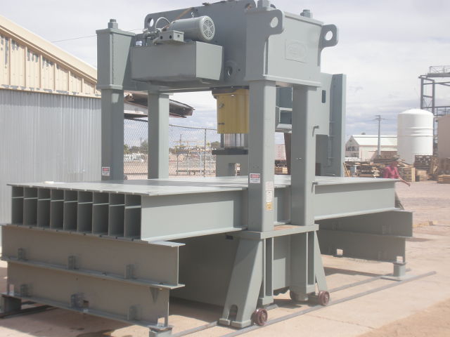 Used 200 Ton Atlas-Parker Hydraulic Straightening Press