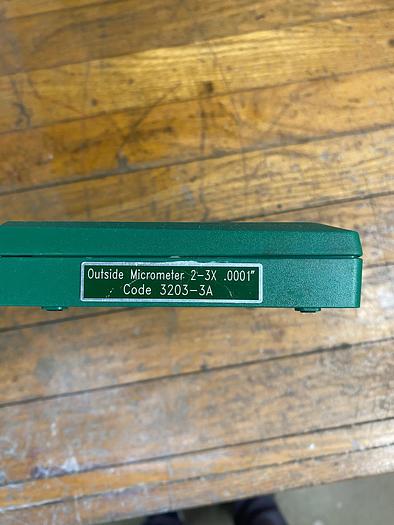 Used Insize #3203-3A OUTSIDE MICROMETER, 2 - 3 x 0.0001" 