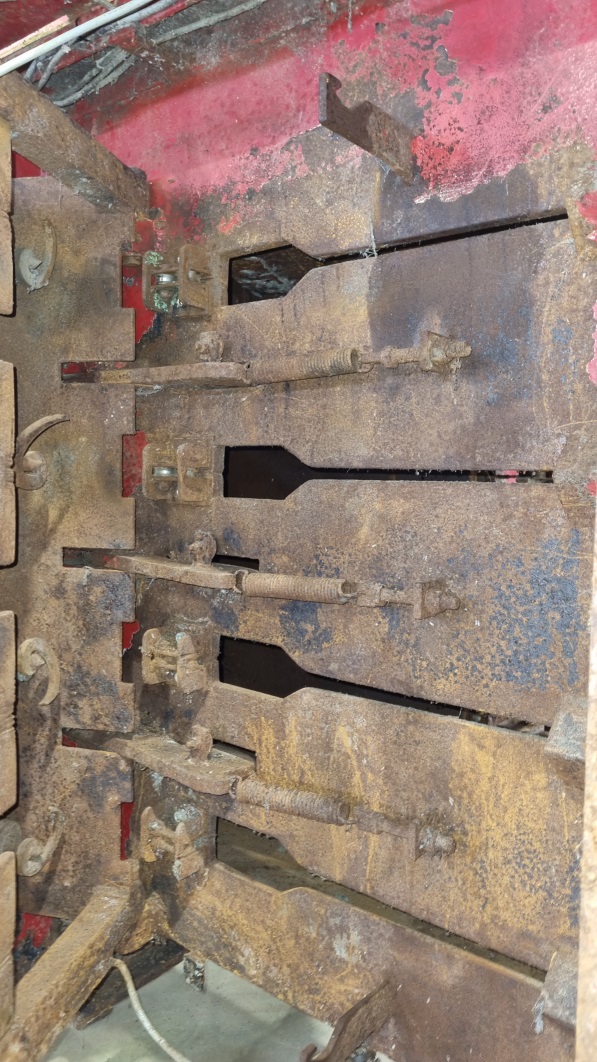 Used Paal Likon 275 D, Presskraft 80 t, Baujahr 2002 mit Trichter und Drahtzugstation