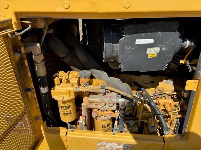 Used 2011 CAT D6K LGP
