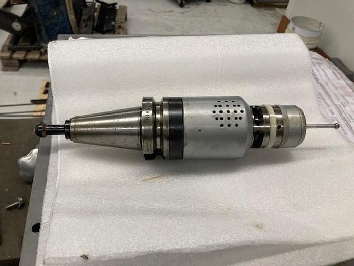 Utilisé Centre d’usinage vertical HITACHI SEIKI