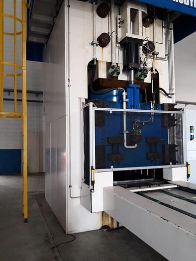 Used 2009 MACRODYNE PRENSA DE BORRACHA