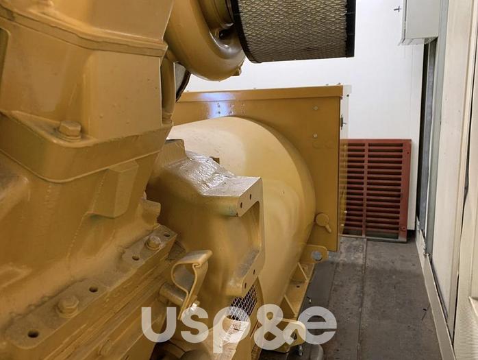 Used 1.2 MW 1990 Used Caterpillar 3516 Diesel Generator Set