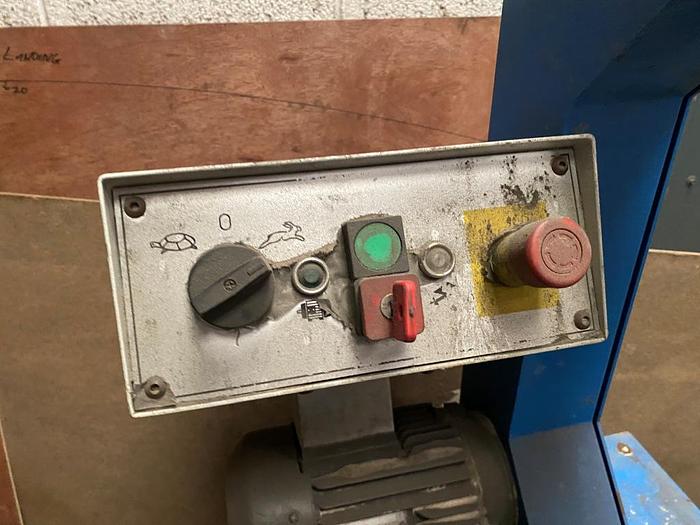 Used RJH Finishing Systems Squirrel SLA35 Slack Band Belt Grinder