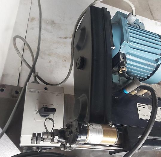 Gebraucht Hochwertige Bohrstation mit pneum. Vorschub, Parker gebraucht-Top