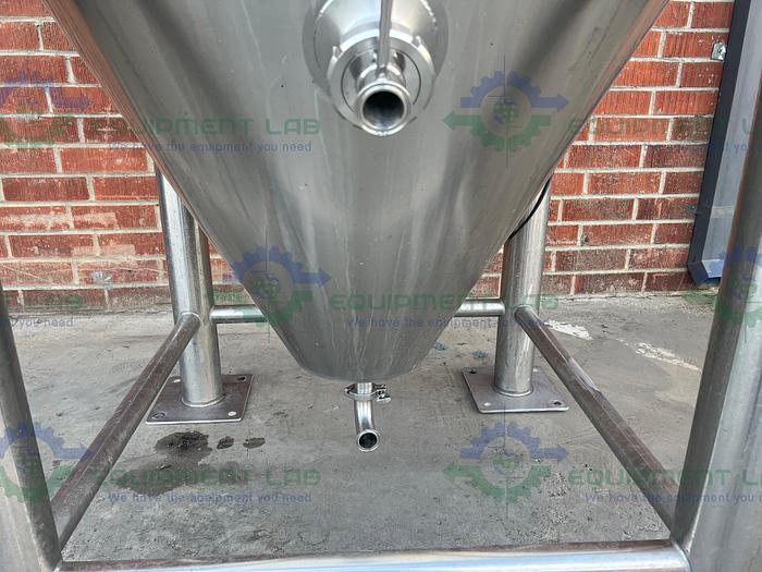 Used LMC 840 Gallon Stainless Steel Jacketed Fermentation Tank