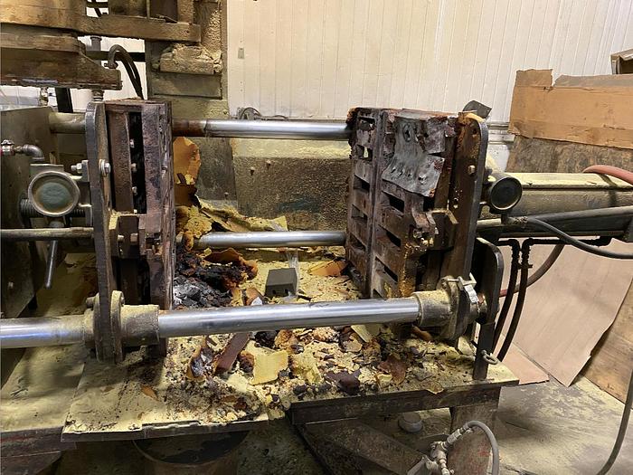 Used REDFORD CORE MACHINE HS-22-RA