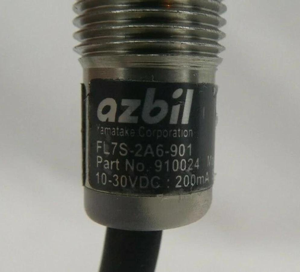 Used Yamatake 910024 Azbil Proximity Switch FL7S-2A6-901 Nikon NSR FX-601F Working