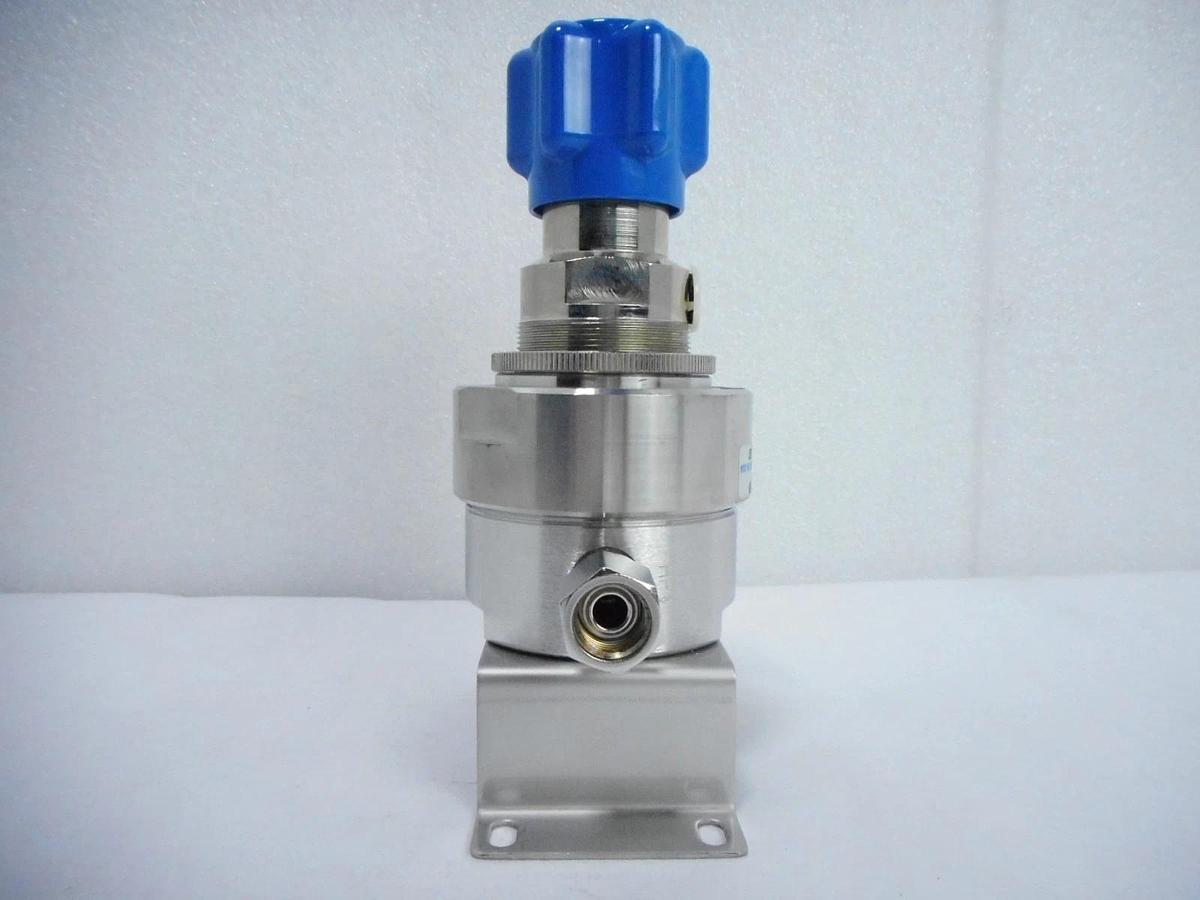 Used Parker 45600961EV Manual Regulator Valve SQ420E1002PFSFMPM4.48EV Used Working
