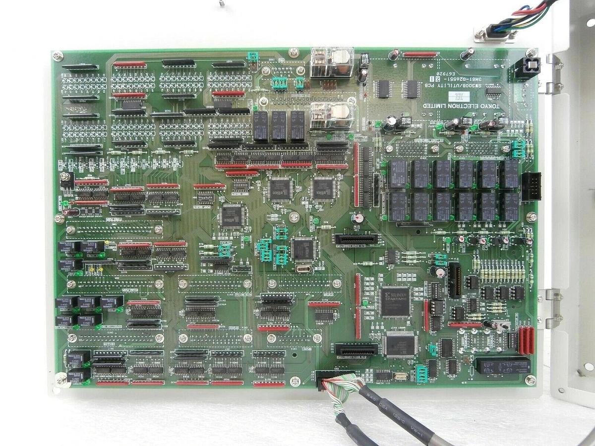 Used TEL Tokyo Electron 3S87-050797 Utility Terminator 3M81-026551-21 Trias Working