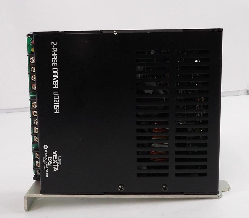 Used Oriental Motor UD2115A 2-Phase Driver SUPER VEXTA Working Surplus