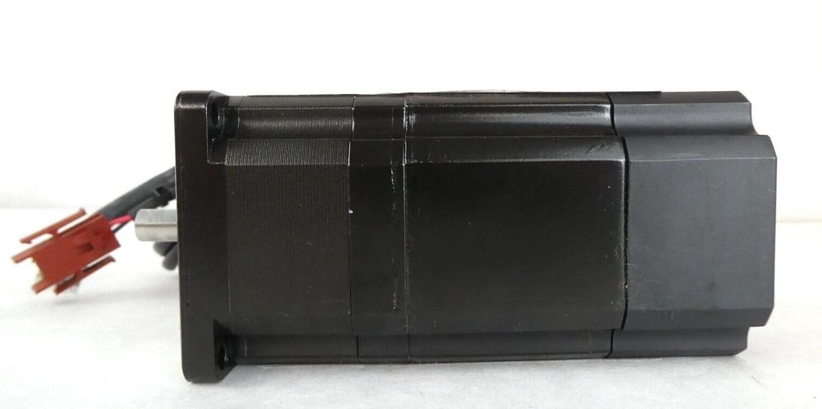 Used Sanyo Denki 103F7851-74XQ42 Stepping Motor StepSyn Lot of 4 Working Surplus