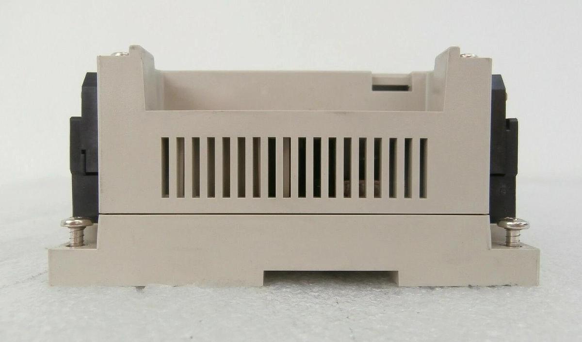 Used Omron C28H-C6DR-DE Programmable Logic Controller PLC SYSMAC C40H A-2000LL Spare