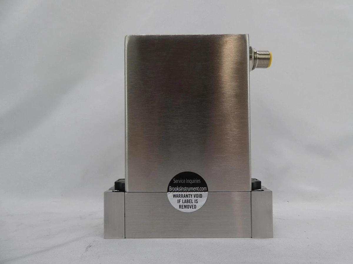 Used Celerity UFC-8565C Mass Flow Controller MFC N2 Reseller Lot of 8 Working
