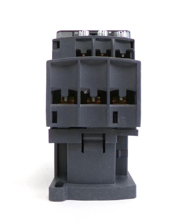 Schneider Electric LC1D326G7 Contactor LC1D TeSys Deca Reseller Lot of 4 New