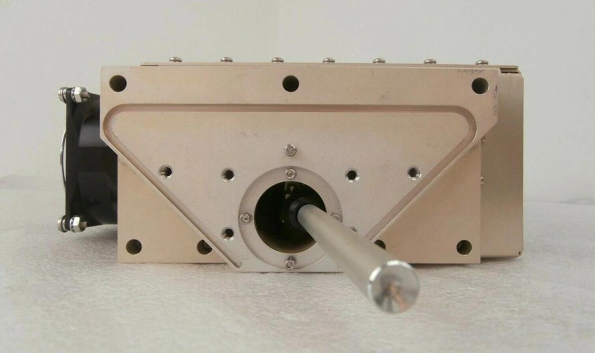Used AMAT Applied Materials 0010-09007 RF Match 0020-09357 P5000 Mark II Working