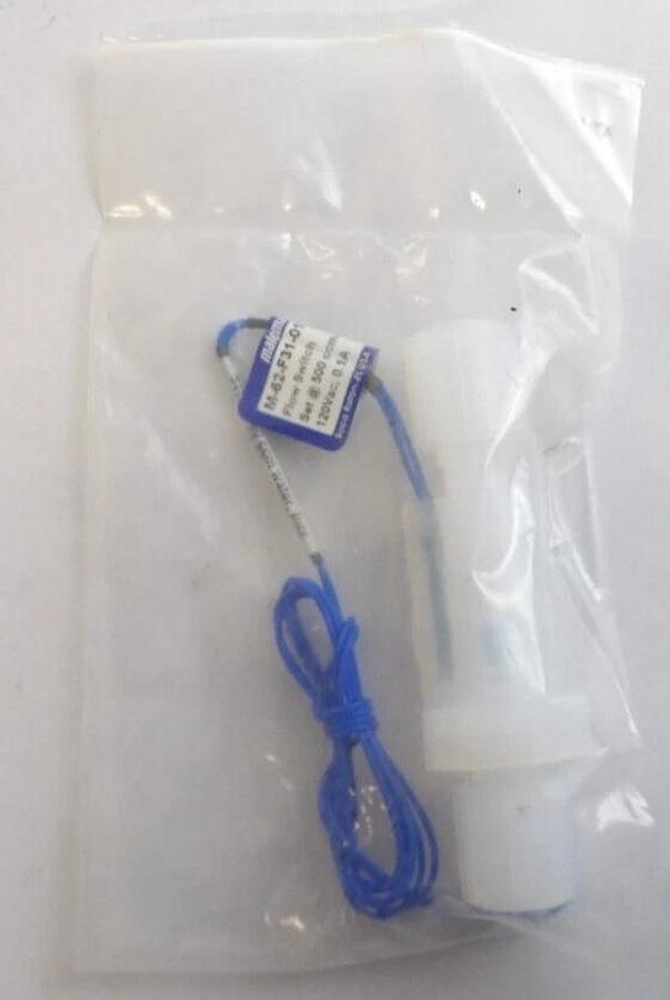 Used Malema M-62-F31-01-002 Flow Switch M-62 Series Reseller Lot of 3 New Surplus