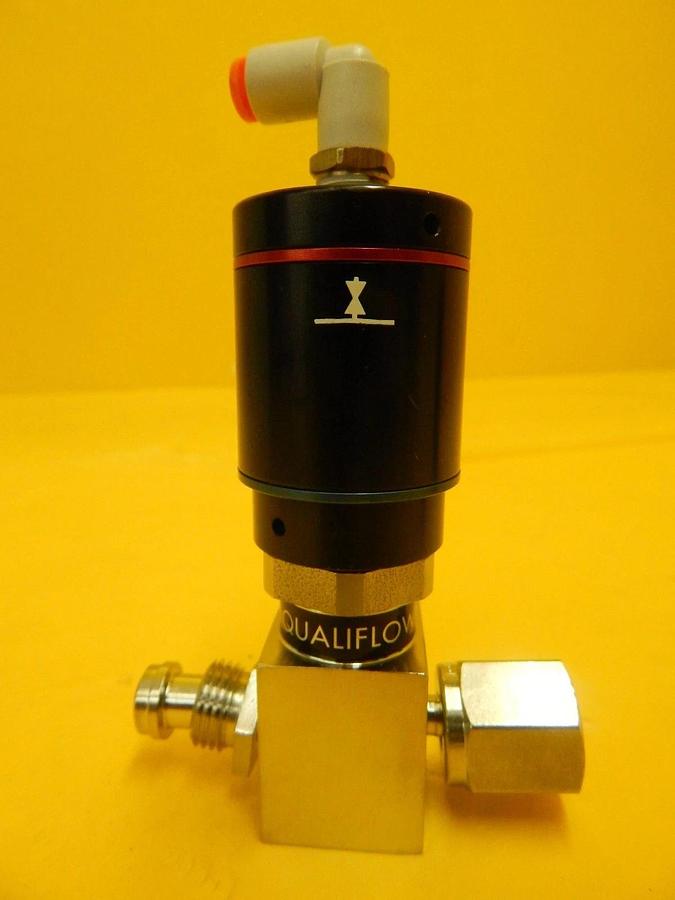 Used Qualiflow 2x10-9atm.cm3/Sec 3-Way Pneumatic Valve Reseller Lot of 2 Used Working