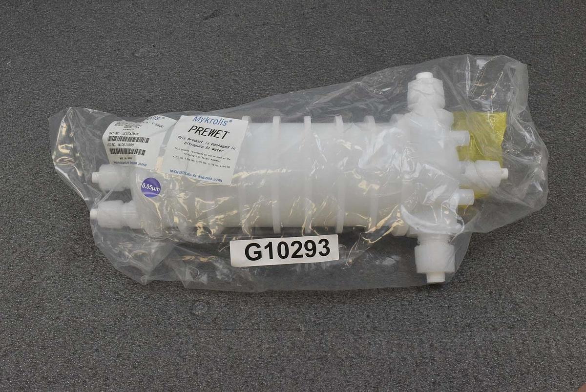 Used Mykrolis QCVZATM3S QuickChange ATM 0.05 Disposable Liquid Filter New Surplus