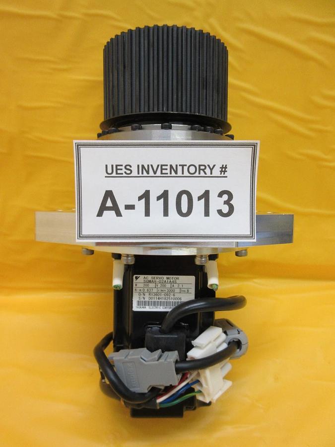 Used Yaskawa Electric SGMAH-02A1A4S AC Servo Motor Assembly Used Working