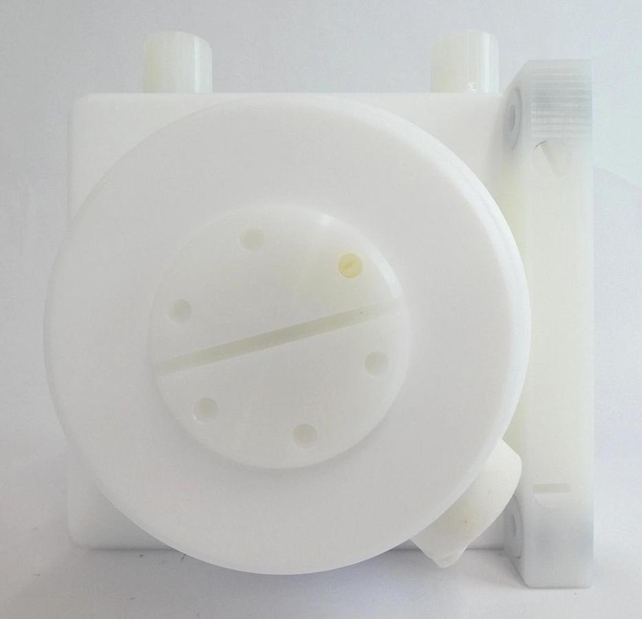Almatec 524194 Pneumatic Diaphragm Pump 50L/Min PTFE New Surplus