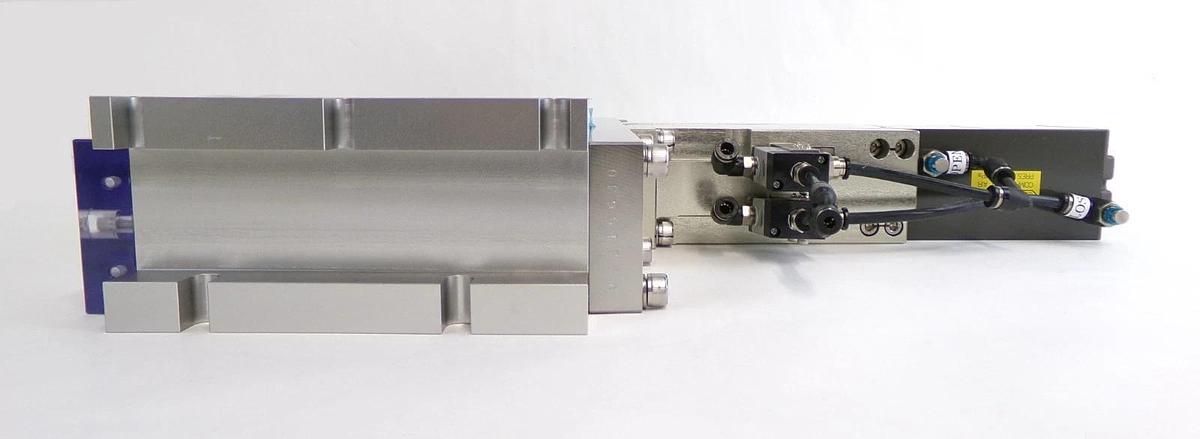 Used V-Tex CX80-004097-12 Pneumatic Slit Valve ROLLCAM TEL Tokyo Electron Working