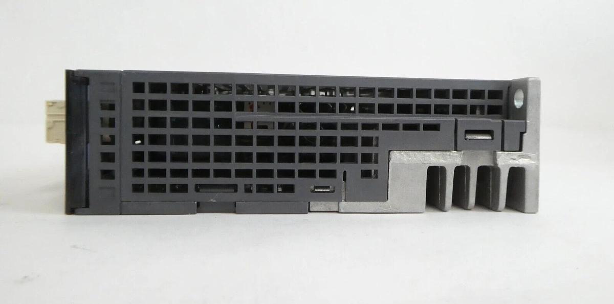 Used Mitsubishi MR-J3-10B MR-J3-40B Servo Drive MELSERVO Lot of 4 Working