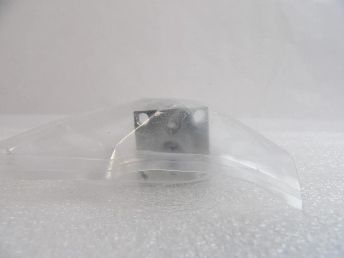AMAT Applied Materials 0190-51311 Pneumatic Diaphragm Valve Lot of 20 New