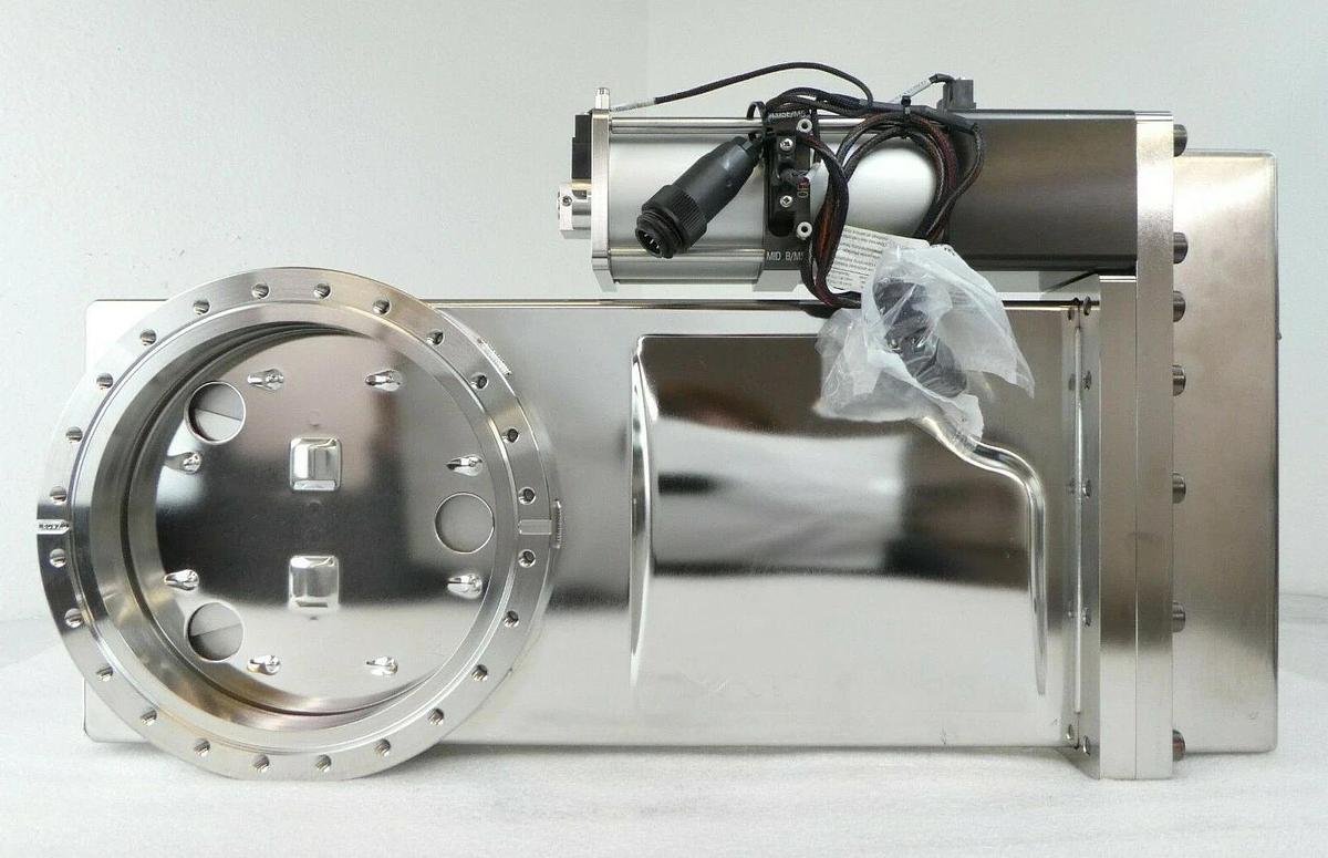 Used VAT 10846-XE28-AXI1 UHV Ultra High Vacuum Chamber Gate Valve AMAT Working