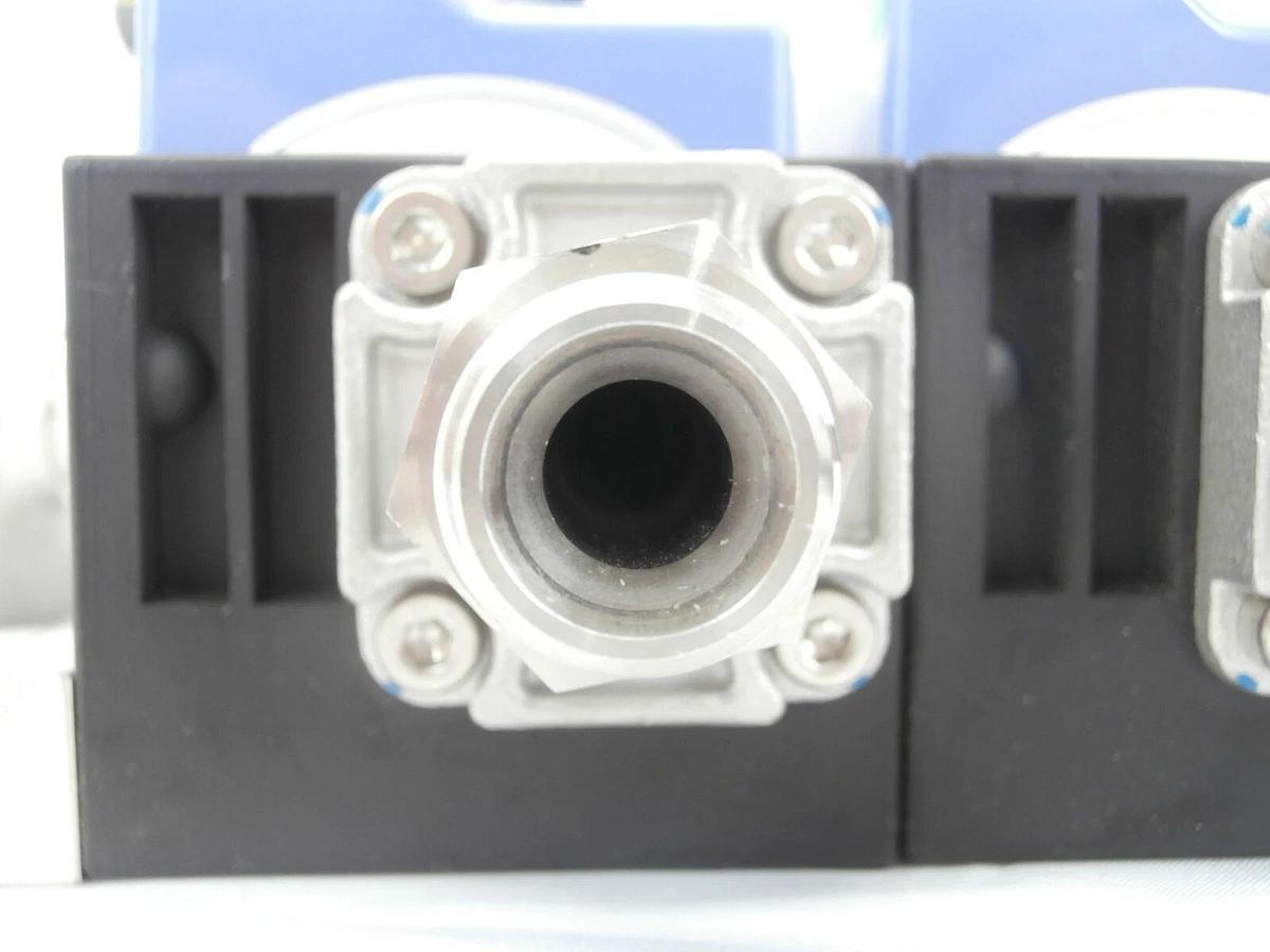 Used Regal Joint FS-10S 2-Port Flow Sensor Manifold FS-10 Hitachi M-712E Working