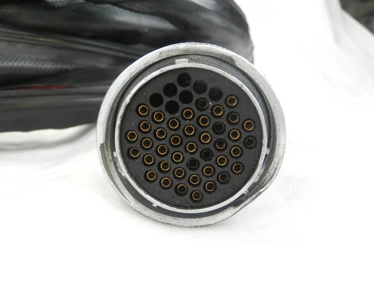 Used Seiko Seiki LJ07002-11-11 TMP Turbomolecular Pump Cable 26 Foot 8M Turbo Working