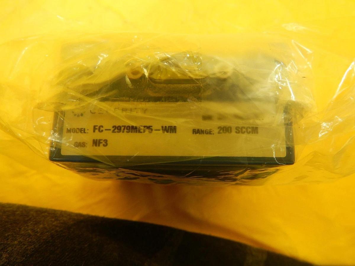Refurbished Celerity FC-2979MEP5-WM Mass Flow Controller 200 SCCM NF3 TN2979 Refurbished