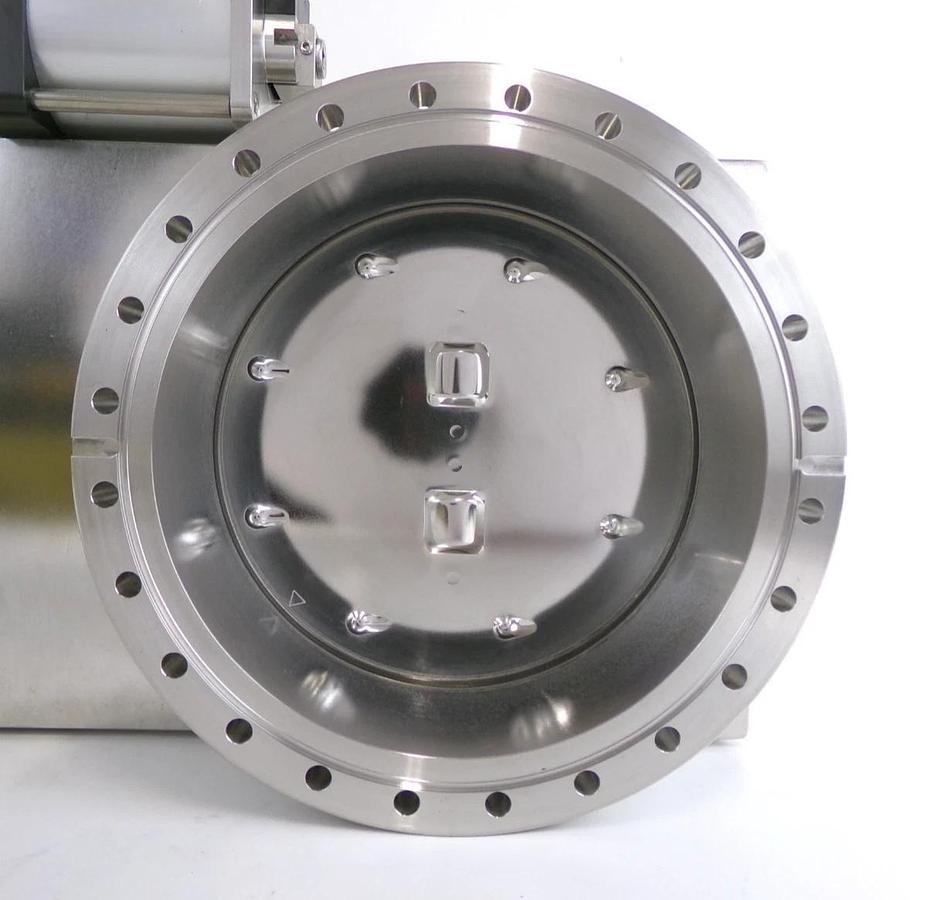 Used VAT 10846-XE28-AAX2 UHV Ultra High Vacuum Chamber Gate Valve Working