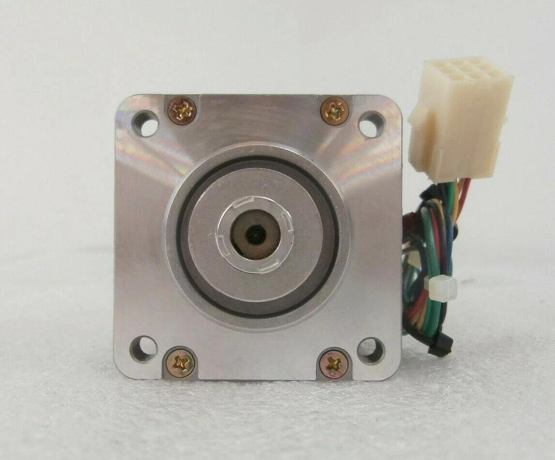 Used Oriental Motor PV266-02B Stepping Motor VEXTA with Damper D6CL-8.0 XZ8 Working