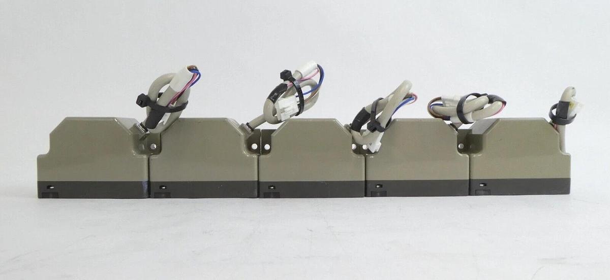 Used SUNX PX-21 Obstacle Detection Sensor Reseller Lot of 14 Working Surplus