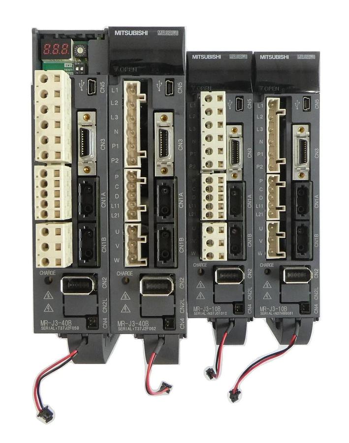 Used Mitsubishi MR-J3-10B MR-J3-40B Servo Drive MELSERVO Lot of 4 Working
