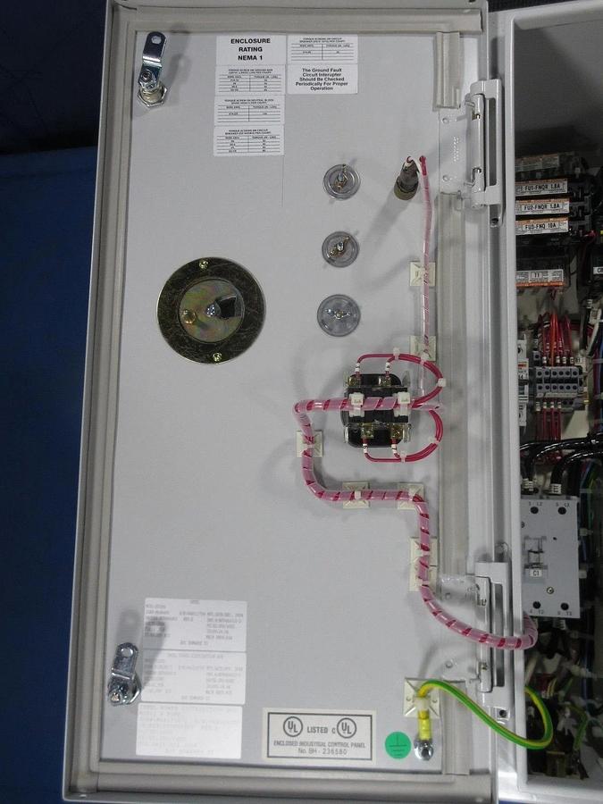 Used Edwards NGV466000 Power Distribution Box w/ Cables NGV466010-D Used Working