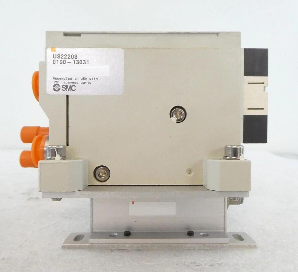Used SMC EX160-SDN1A 8-Port Pneumatic Manifold VQ2201N-5 AMAT 0190-13031 Working