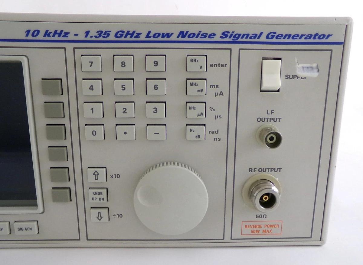 Used IFR 2040 10khz-1.35Ghz Low Noise Signal Generator Opt. 2 9.15 Error 27 Untested