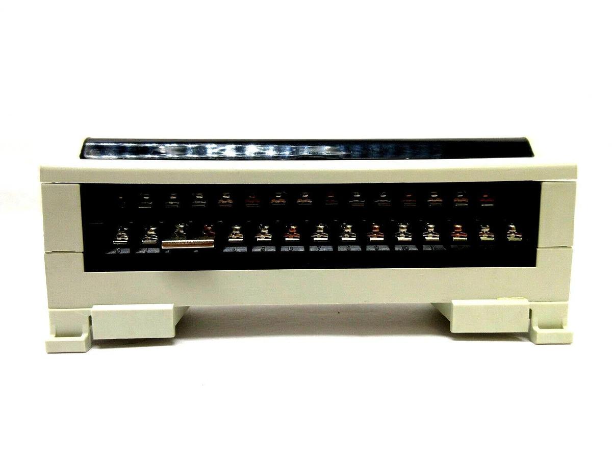 Used Kuroda STV-16TZ169 Sensor Terminal Uni-Wire System STV-16T PLC Used Working