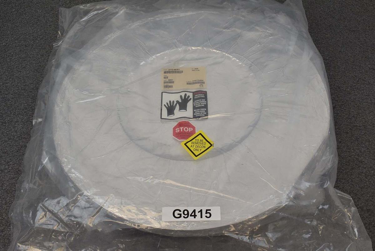 Used Applied Materials 0010-08061 300mm Preclean Chamber Viewport Assembly