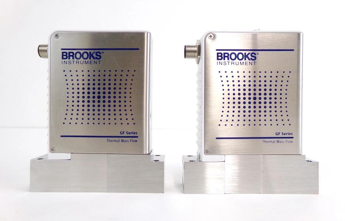 Used Brooks Instrument GF125C-108442 Mass Flow Controller MFC Lot of 4 Surplus