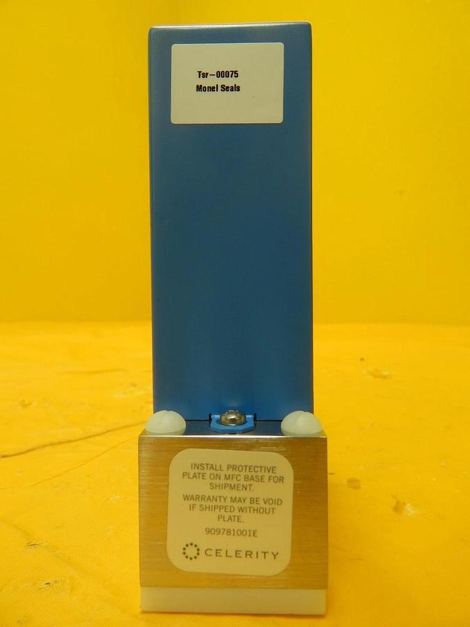 Used Celerity FC-2979MEP5-WM Mass Flow Controller 200 SCCM NF3 TN2979 Used Working