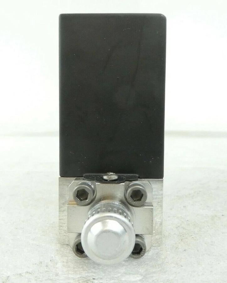 Used AMAT Applied Materials 0190-62192 Mass Flow Controller 15 SCCM TiCl4 Working