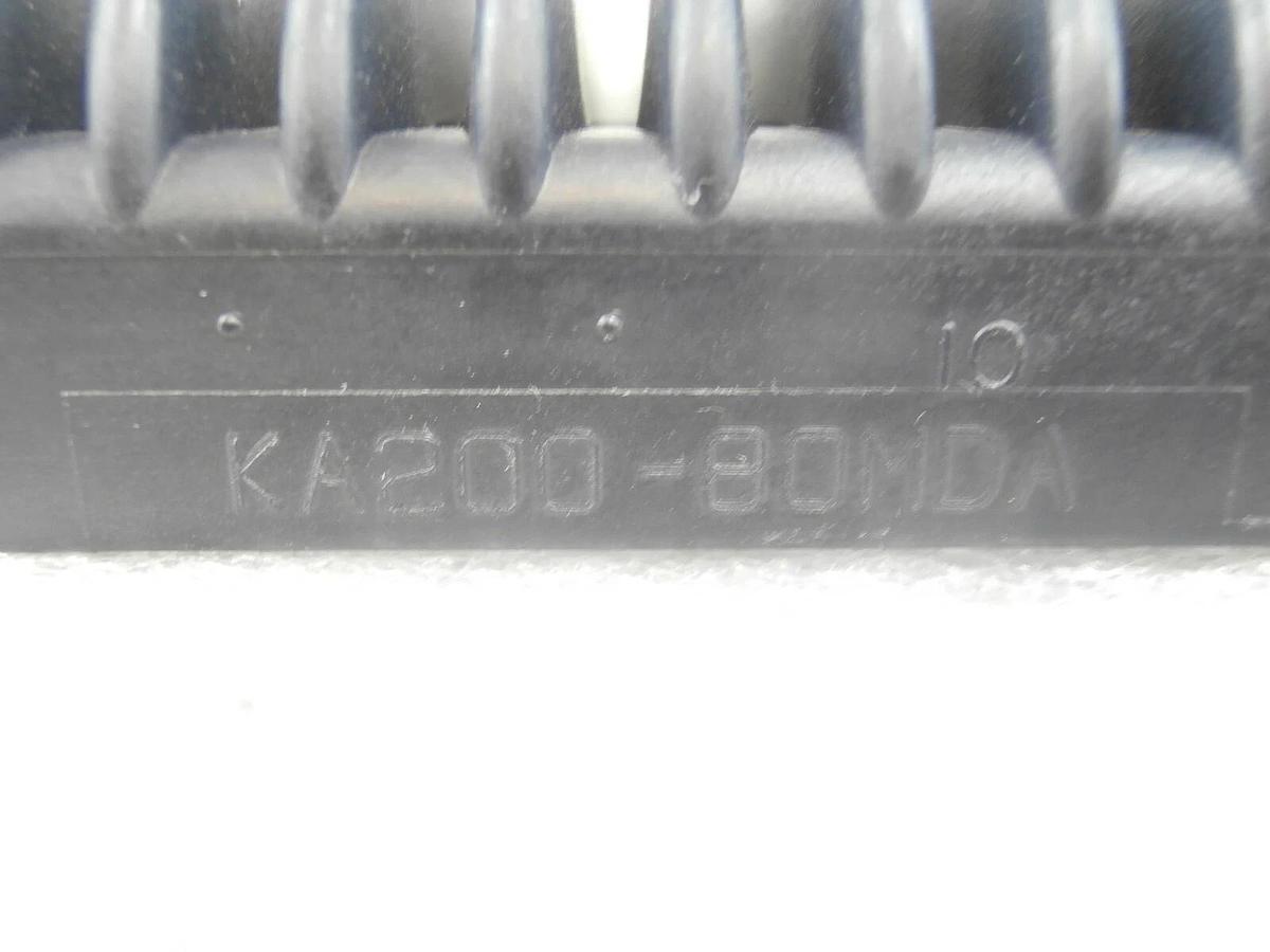 Used Entegris 200mm Wafer Carrier Lot of 3 KA200 Novellus 70-121374-00 PA192-80M