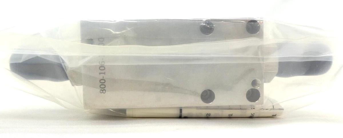 Unit 1200-100408 Mass Flow Controller MFC UFC-1200A 500 SCCM O2 797-093864-604